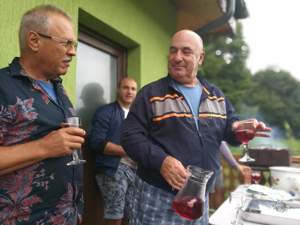 Agropensiunea Valea Fagilor Luncavita Luaran gambar