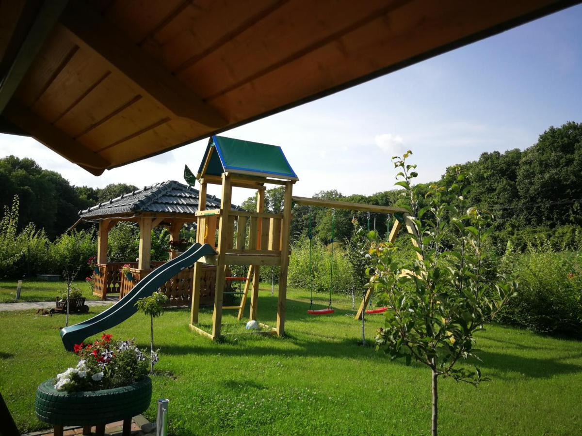 Agropensiunea Valea Fagilor Luncavita Luaran gambar